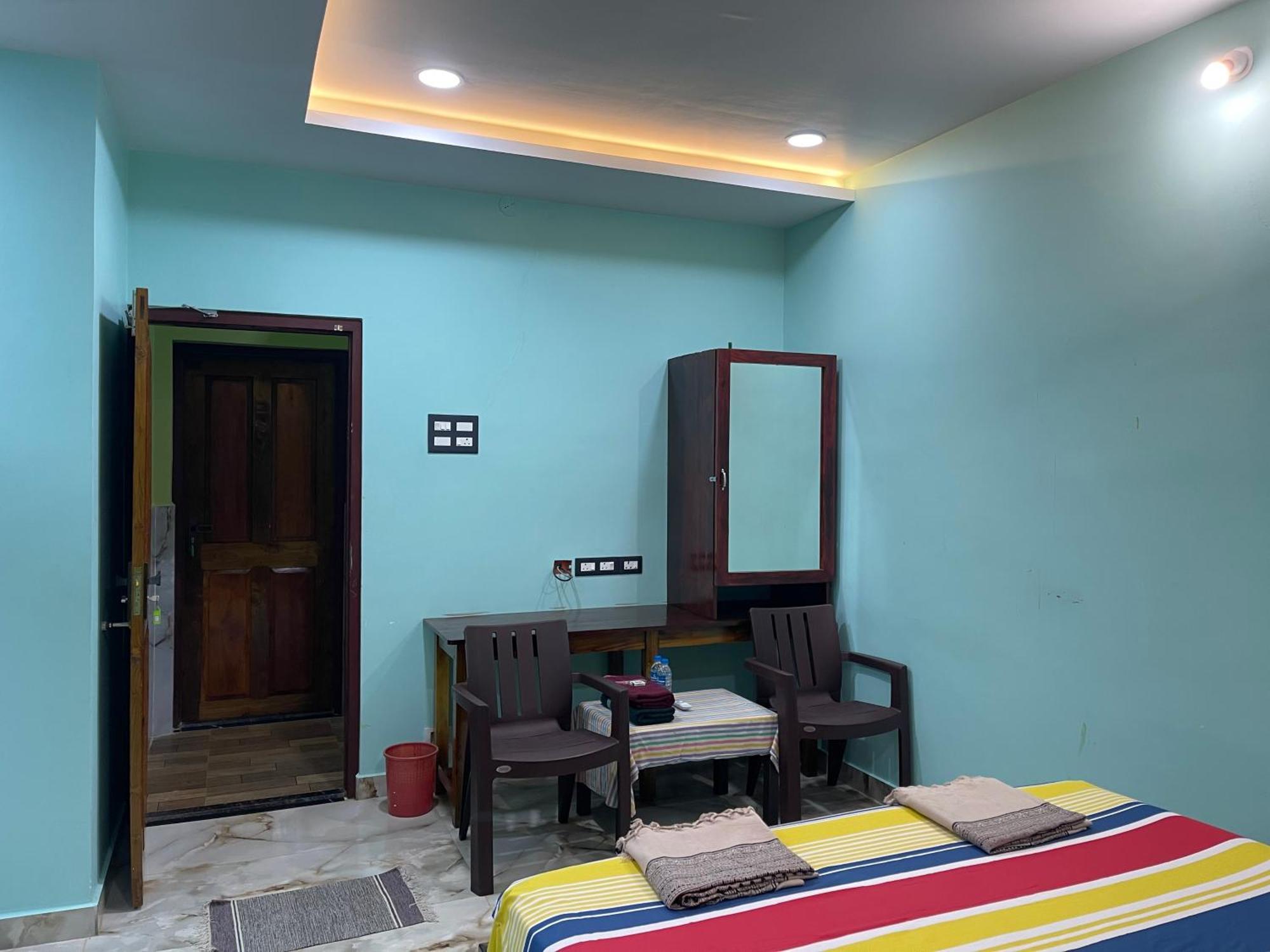 Nimmu Guest House & Restaurant Gokarna جوكارنا المظهر الخارجي الصورة