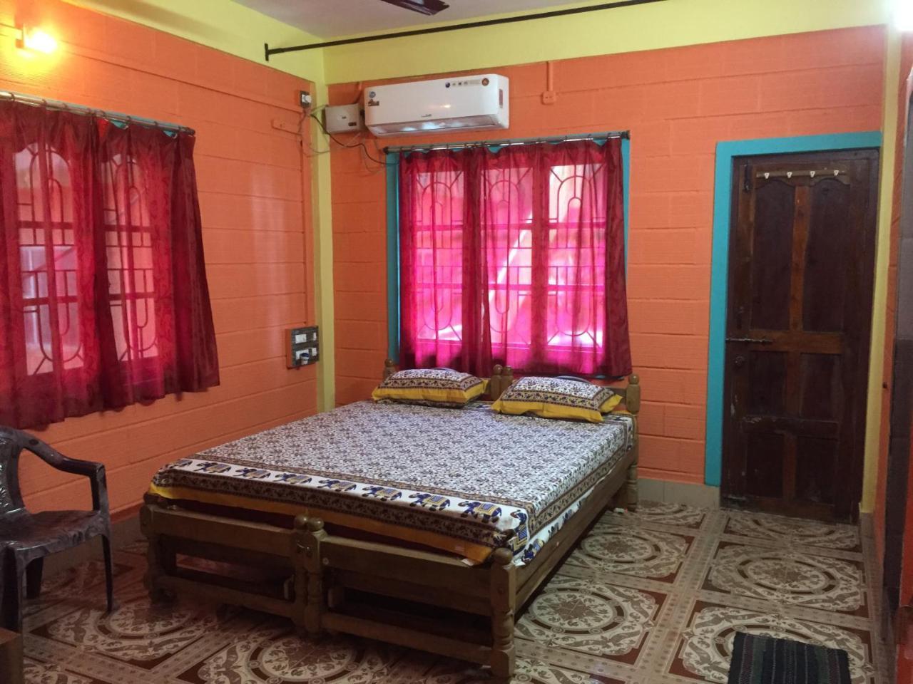 Nimmu Guest House & Restaurant Gokarna جوكارنا المظهر الخارجي الصورة