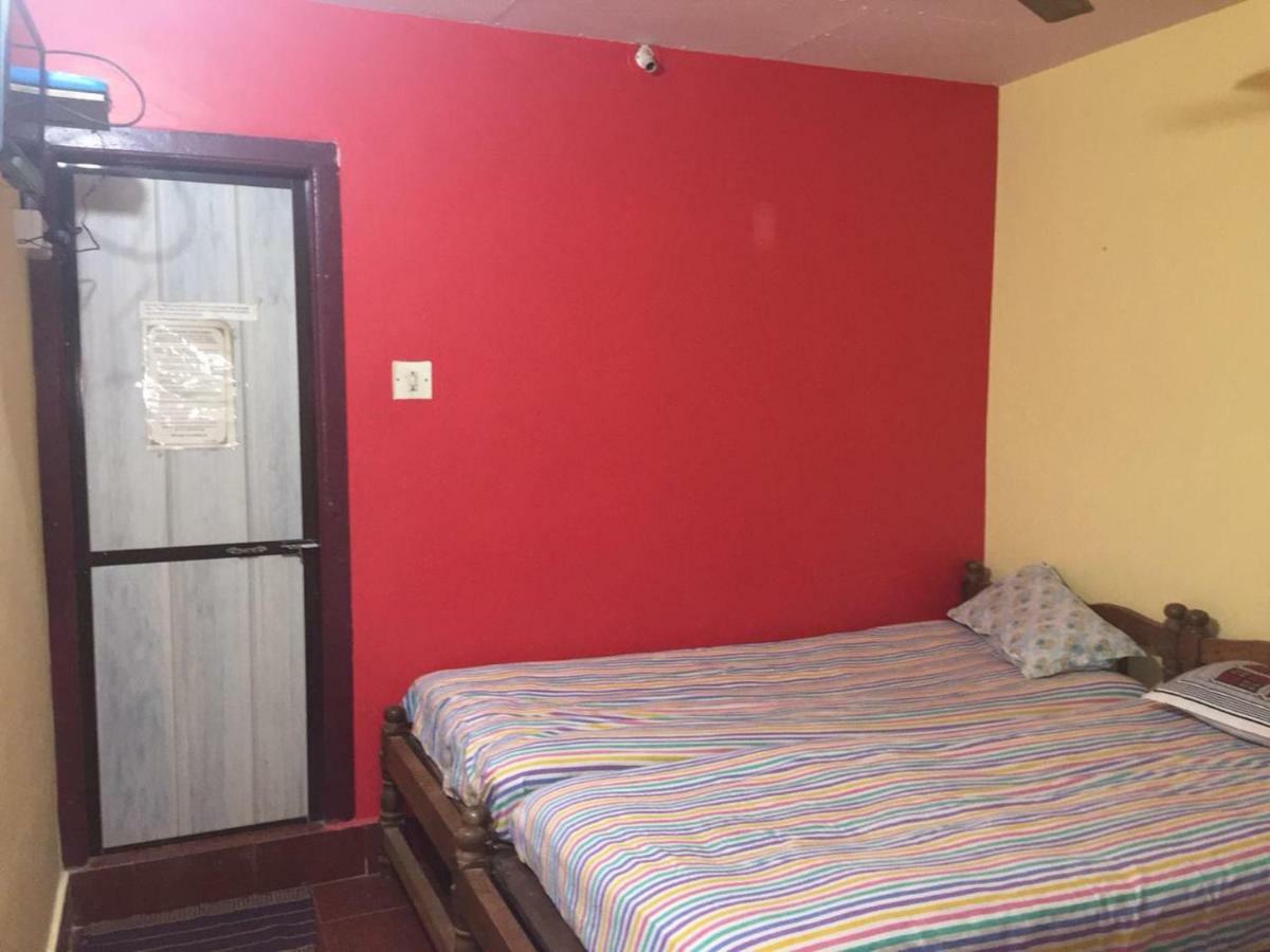 Nimmu Guest House & Restaurant Gokarna جوكارنا المظهر الخارجي الصورة